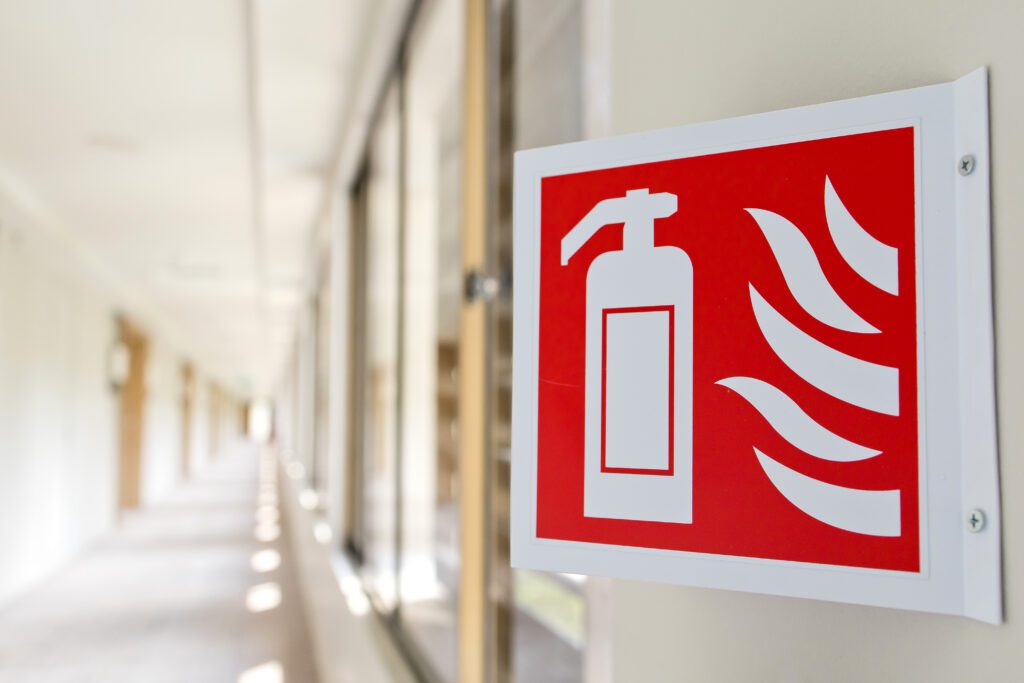 fire extinguisher custom printed safety sign in the workplace